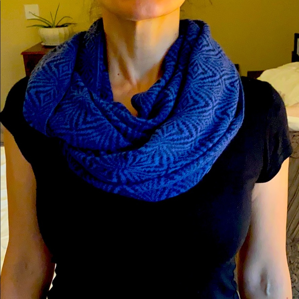 Alpaca wool lavender infinity scarf